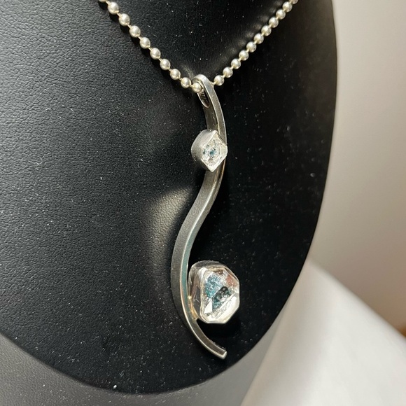 LILLY BARRACK 925 Silver Necklace with SS bead ball chain. - Picture 3 of 8